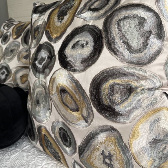 Throw Pillow - Picture 3 of 4